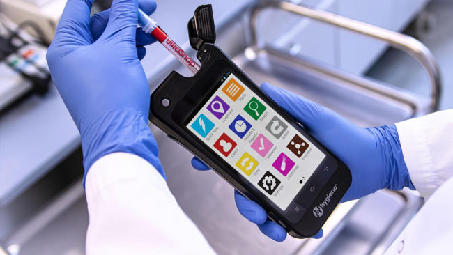 ATP cleaning verification on a food contact surface